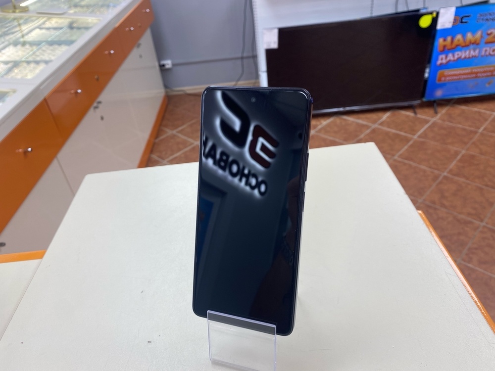 Смартфон Tecno Spark 20 Pro 12/256