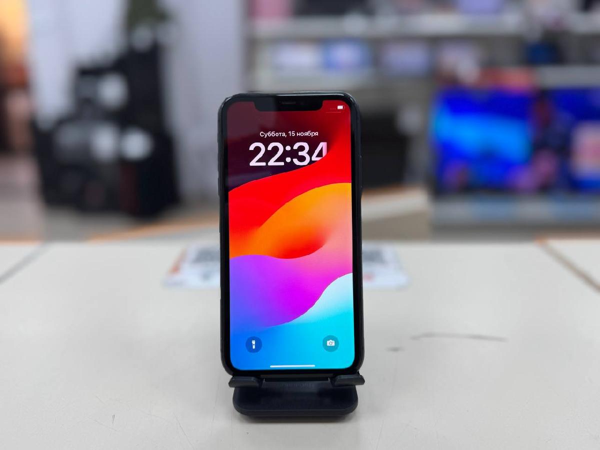 Смартфон Apple iPhone 11 64Gb