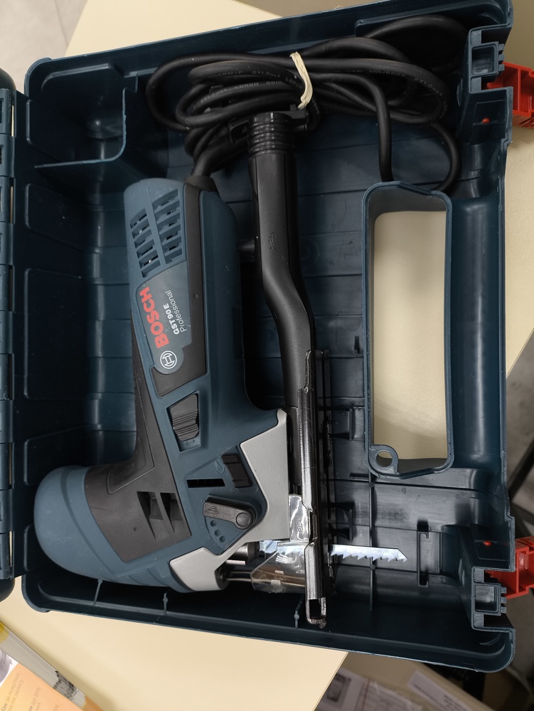 Лобзик Bosch GST90E