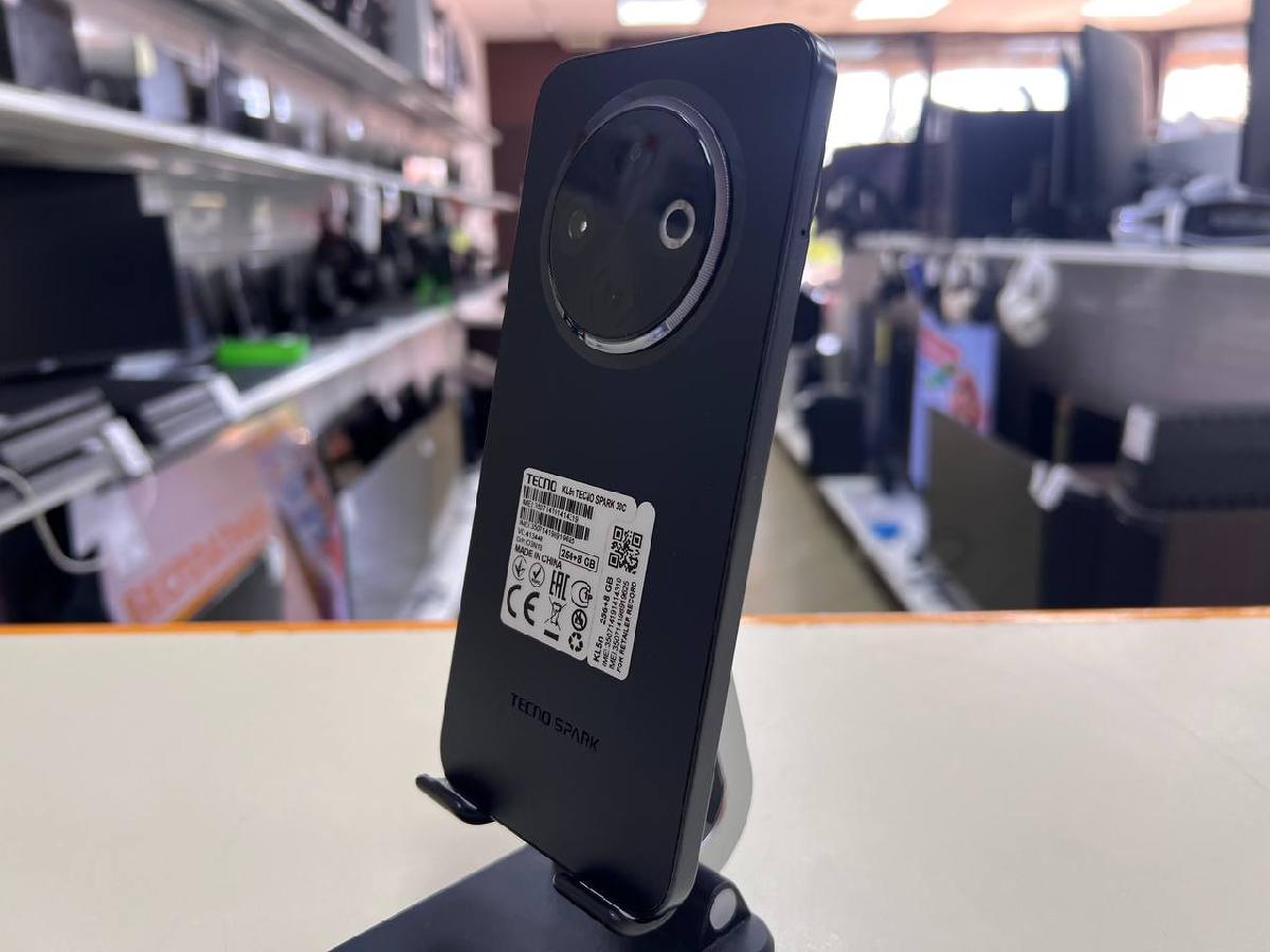 Смартфон Tecno SPARK 30C 8/256