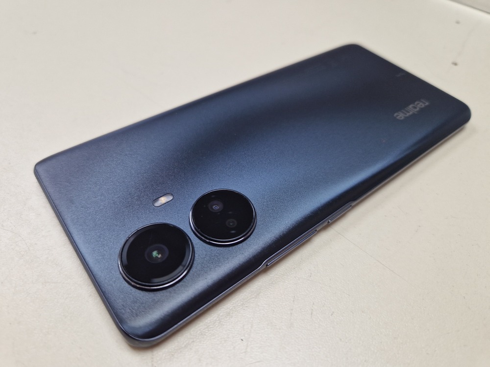Смартфон Realme 10 Pro + 5G 8/128
