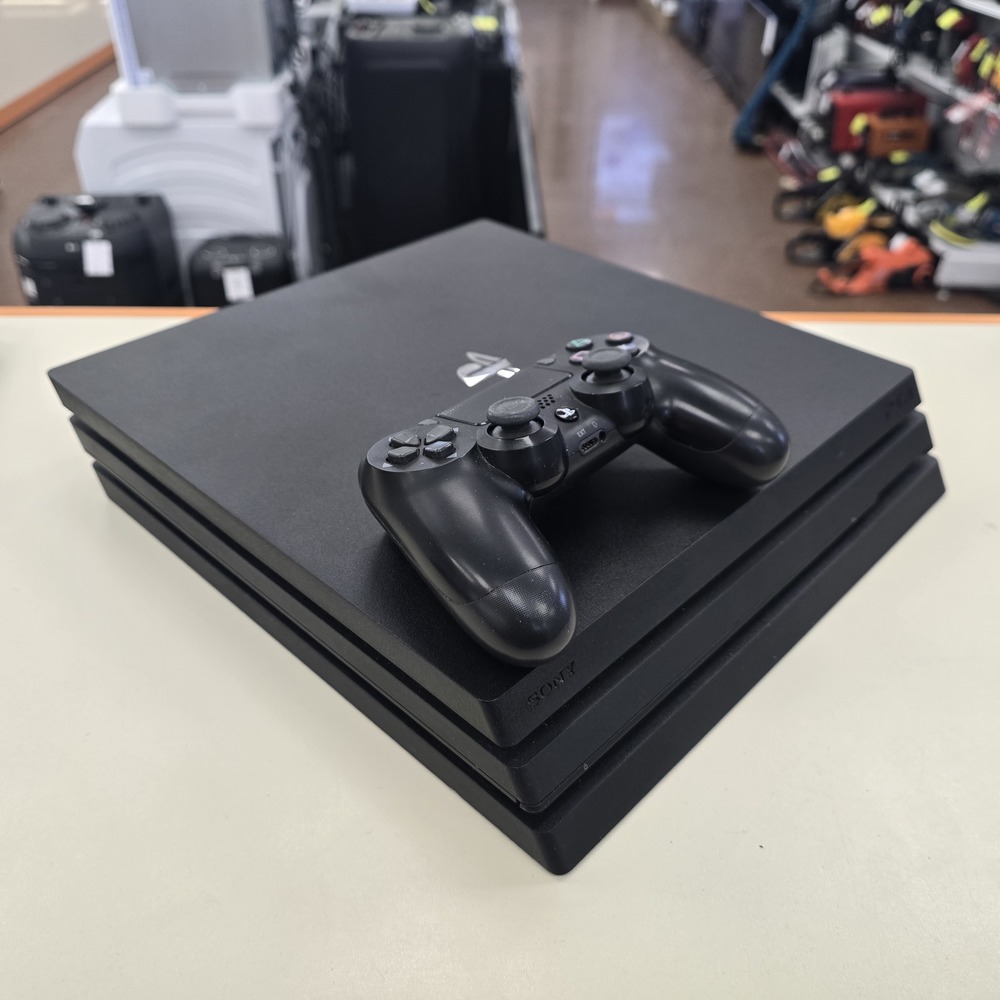 Игровая приставка PlayStation 4 Pro 1Tb Игровая приставка PlayStation 4 Pro 1Tb