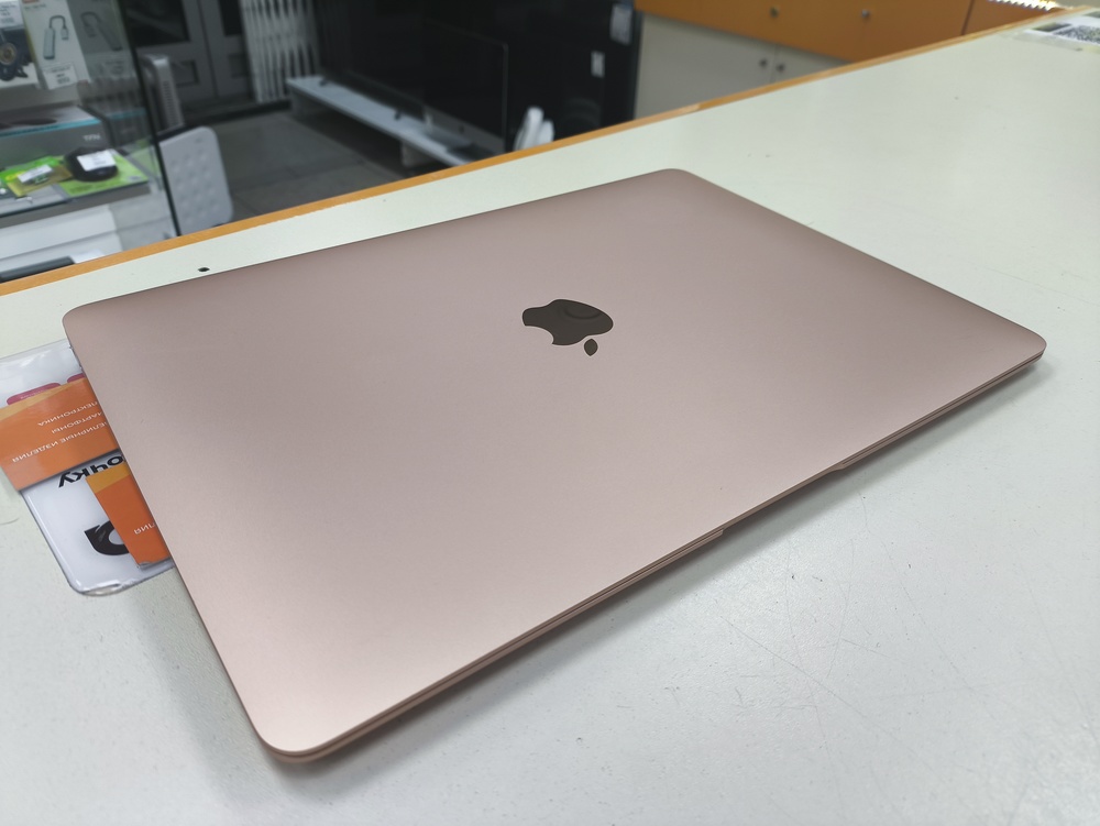 Ноутбук Apple MacBook Air (Retina 13 дюймов  M1,A2337) 2020