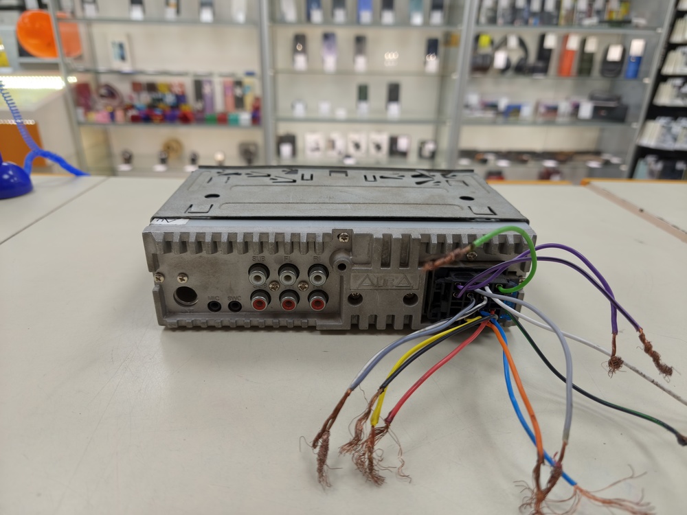 Автомагнитола Aura AMH-79DSP