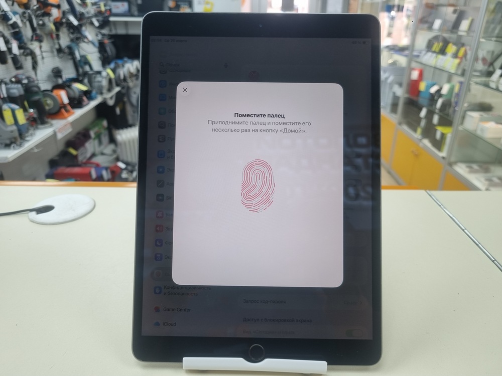 Планшет Apple iPad Air 3 64 ГБ 10,5 дюйма,A2152 (Wi-Fi)