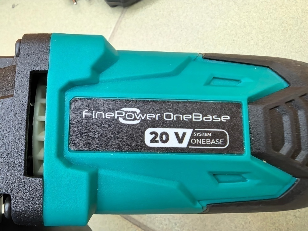 Угловая шлифмашина FinePower OneBase20