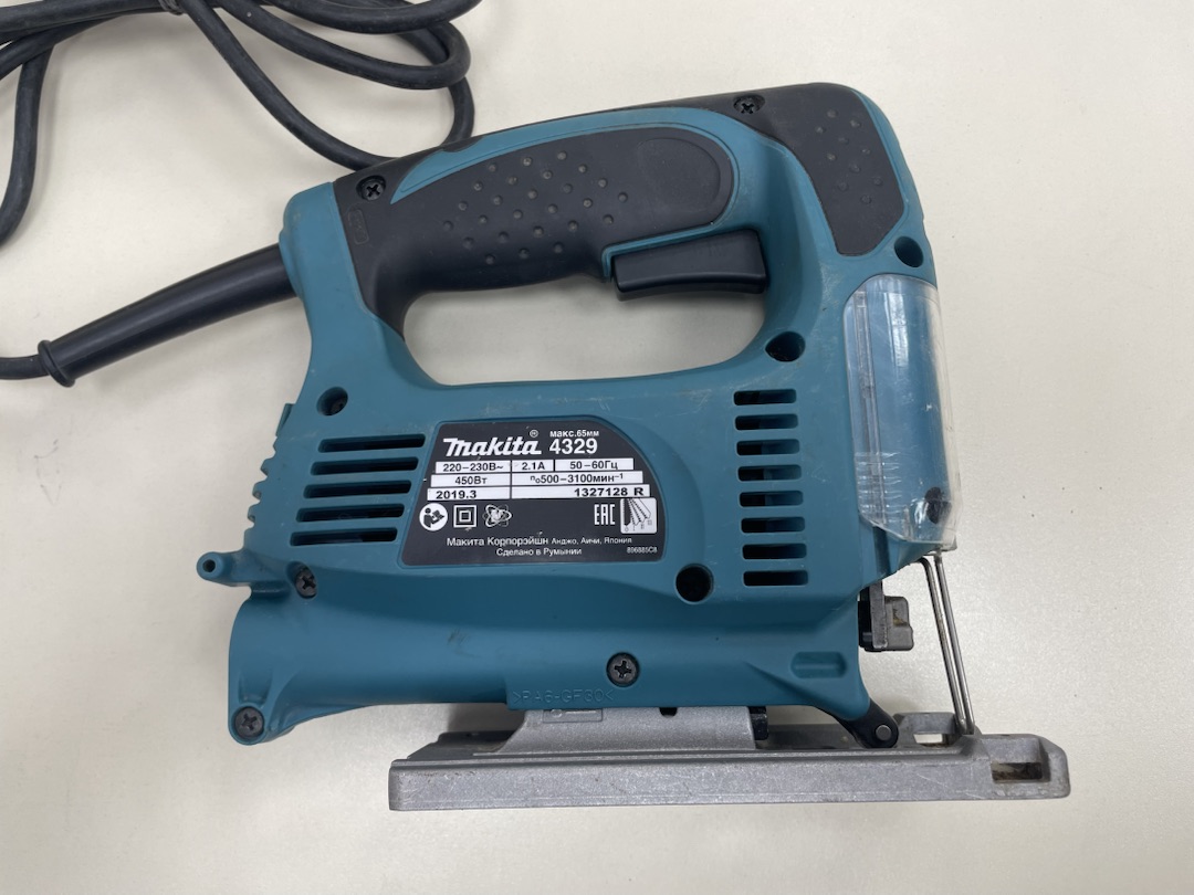 Лобзик Makita 4326;