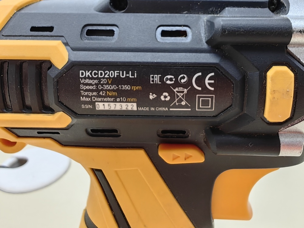 Шуруповерт Deko DKCD20FU-Li