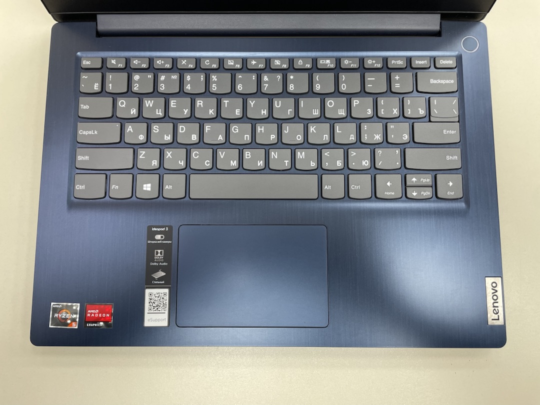 Ноутбук Lenovo Ideapad 3 17ada05; Ryzen 5 3500U, Radeon Vega 8, 8 Гб, 256 Гб, Нет