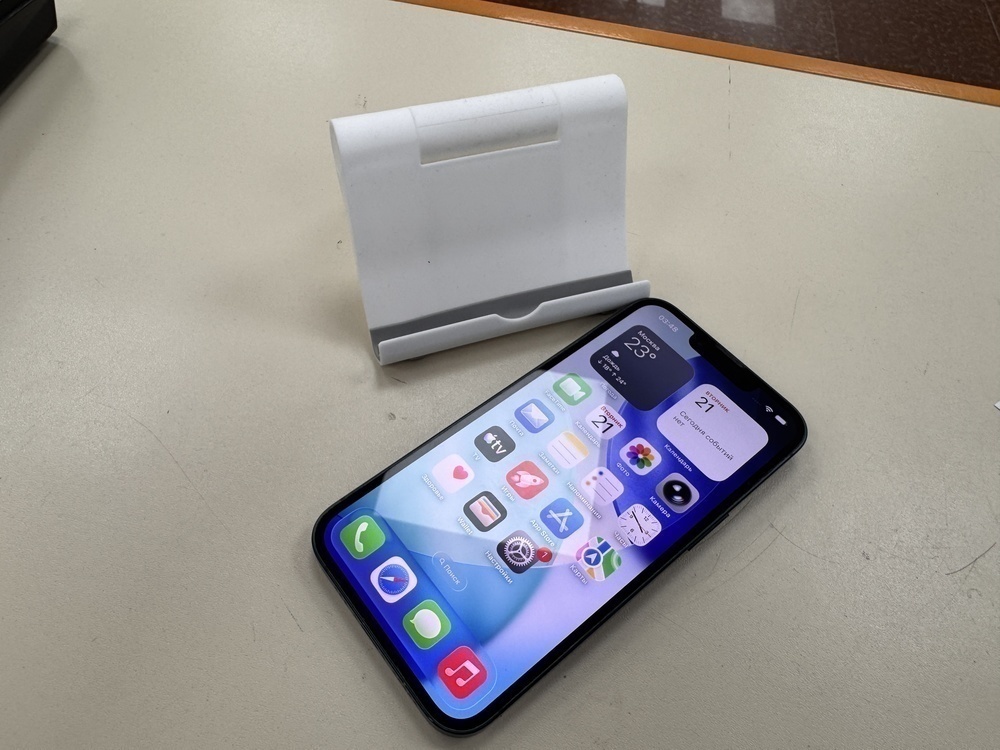 Смартфон Apple iPhone 13 128Gb
