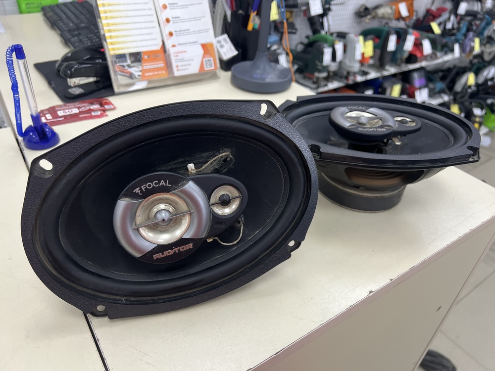 Автоакустика передняя Focal 690 ca1