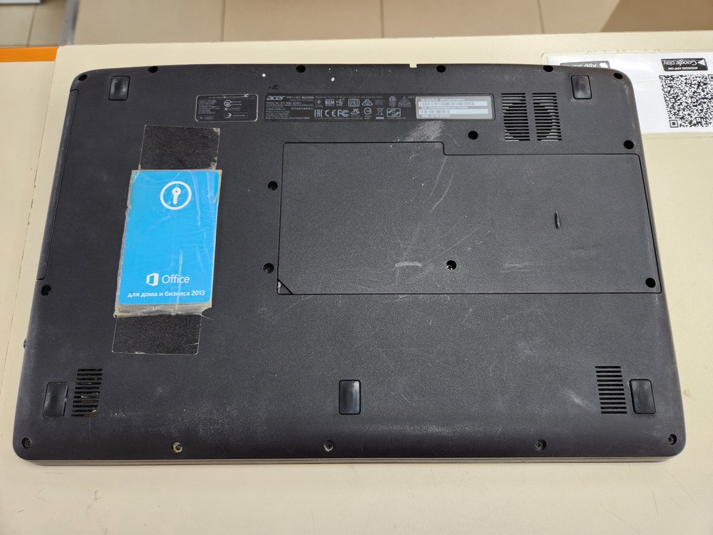 Ноутбук Acer; Pentium 4405U, Intel HD Graphics 510, 16 Гб, 128 Гб, 240 Гб