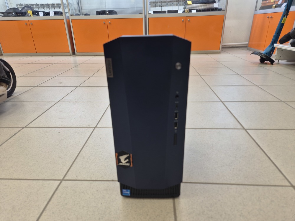 Системный блок Lenovo;  Core I5-11400F, GeForce RTX 3060, 16 Гб, 1 Tb, Нет