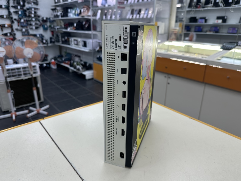Игровая приставка Xbox One S 500Gb
