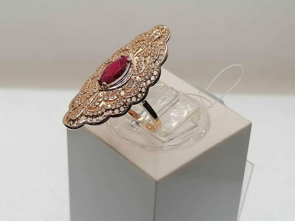 КОЛЬЦО С КАМНЯМИ (Au 585)