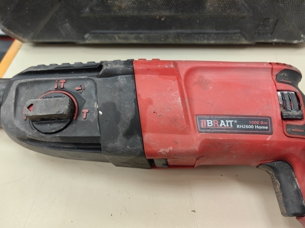 Перфоратор Brait RH 2600