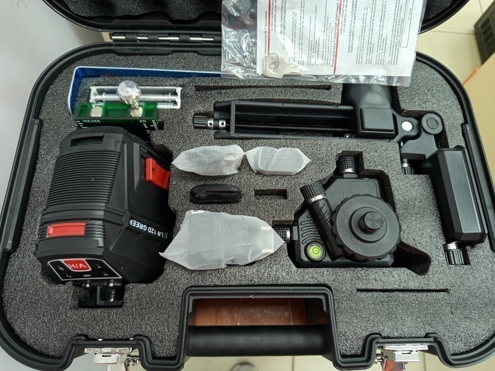 Нивелир Elitech ЛН 12D ЗЕЛ