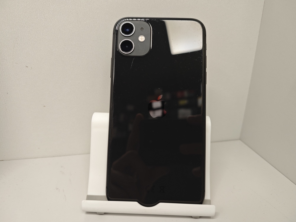 Смартфон Apple iPhone 11 64Gb