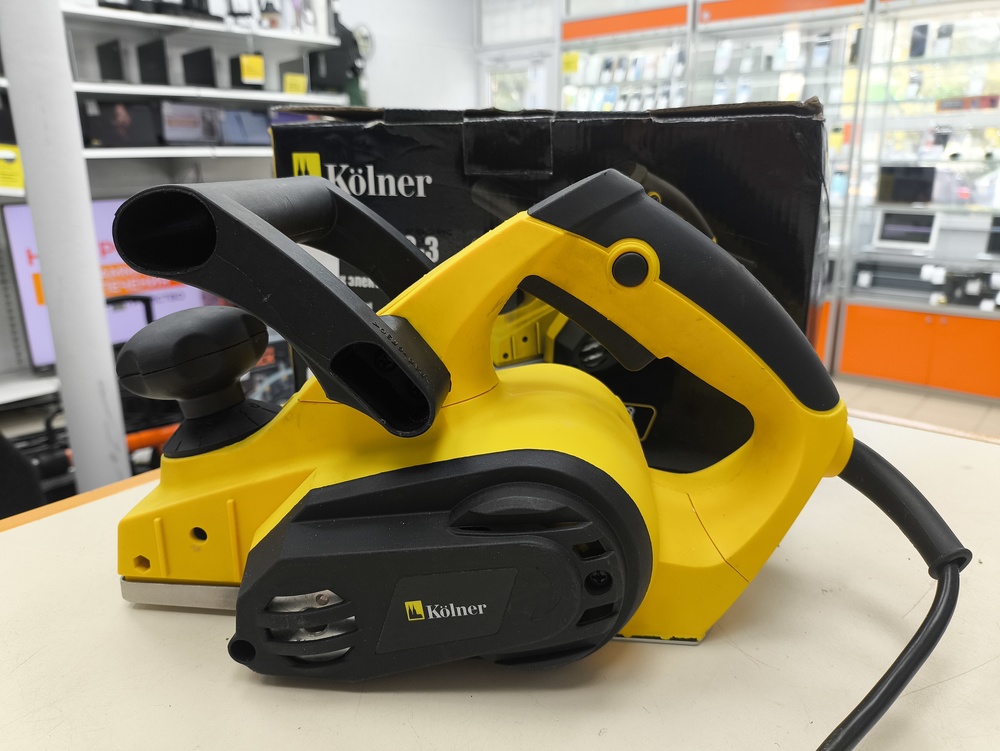 Электрорубанок Kolner KEP 900-82