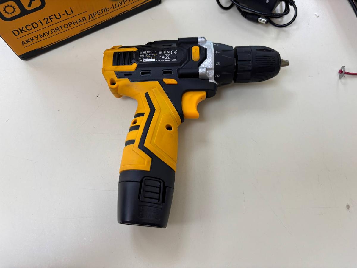 Шуруповерт Deko DKCD12FU-LI