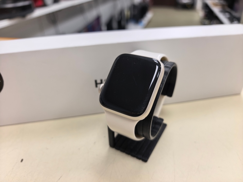 Смарт-часы Apple Watch SE 2022 44mm