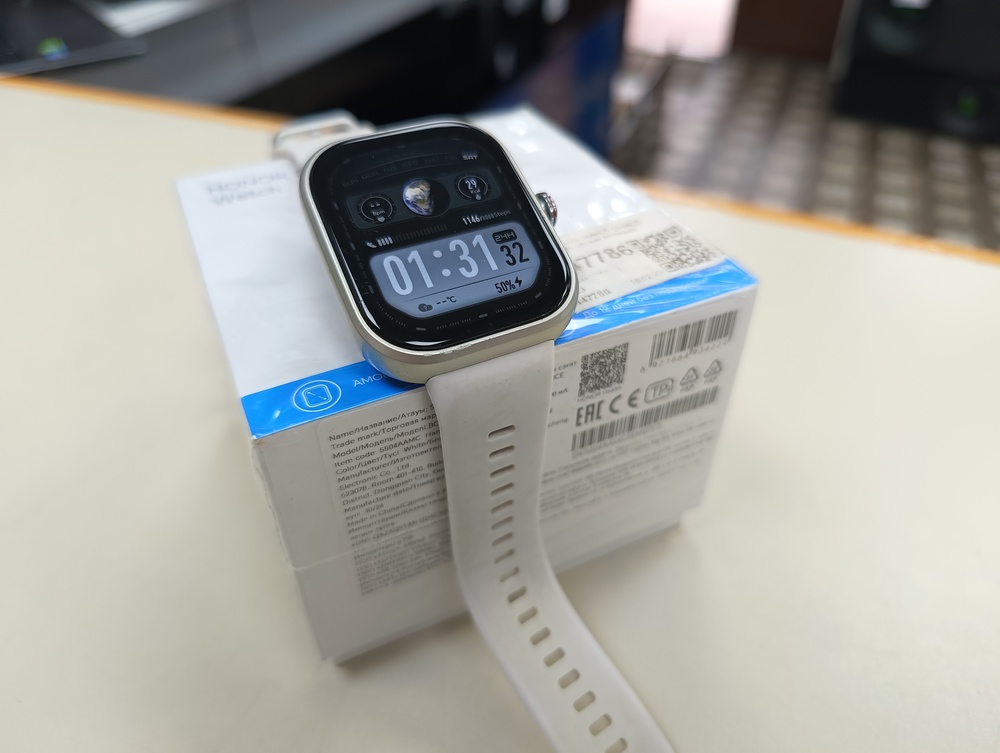 Смарт-часы Honor BOT-WB01