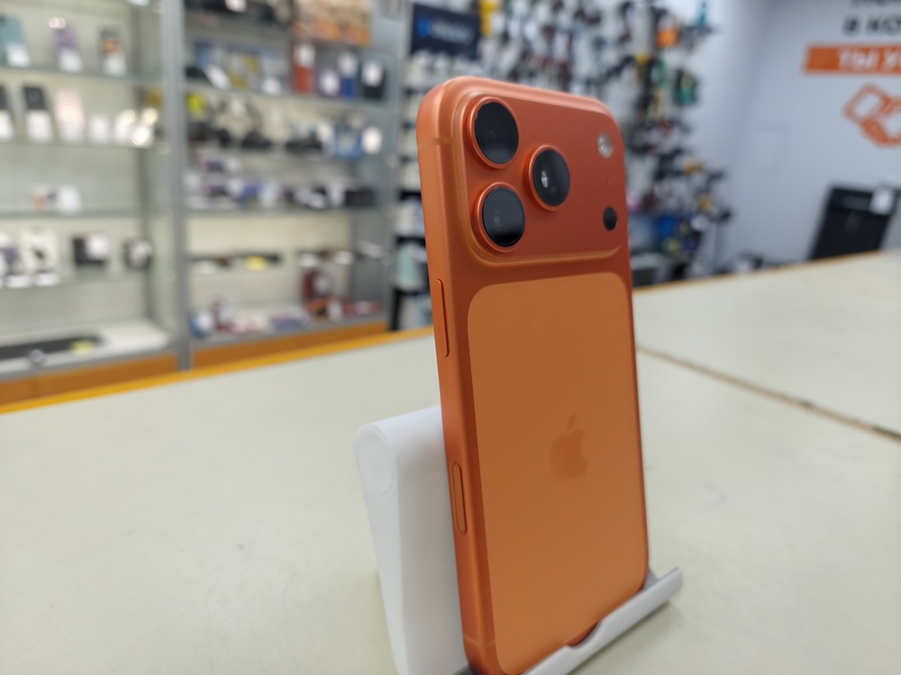 Смартфон Apple Iphone 17 Pro 256Gb eSim