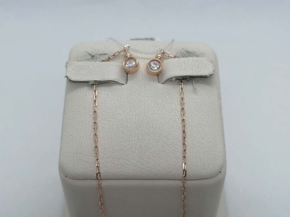СЕРЬГИ ПРОДЕВКИ с камнем (Au 585)