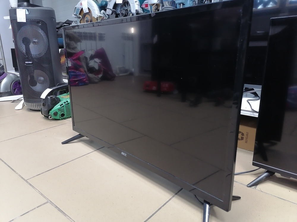 LED Телевизор HEC H32E06S