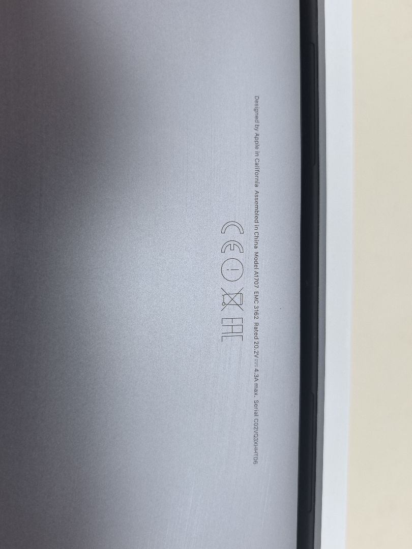 Ноутбук Apple MacBook Pro 15 дюймов A1707 (2017)