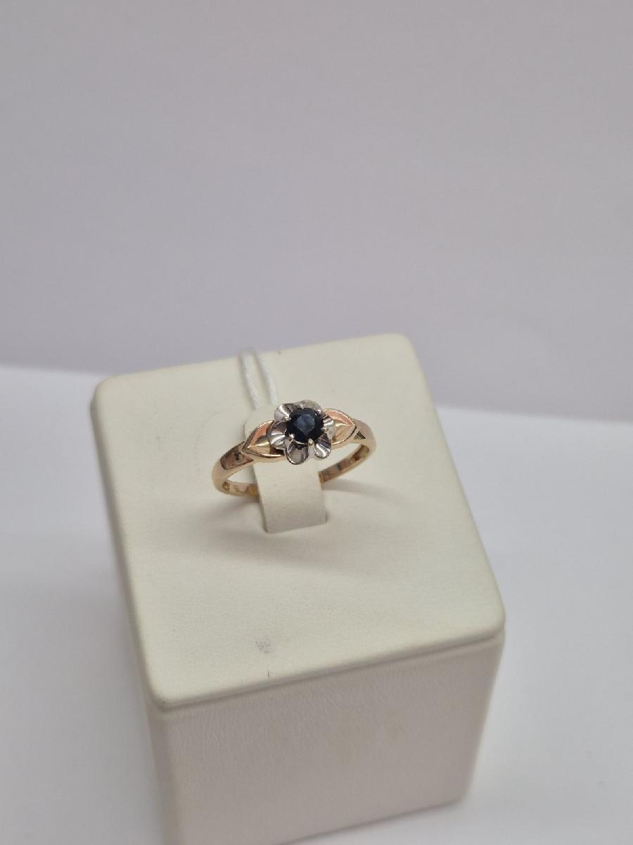 КОЛКМ585 КОЛЬЦО С КАМНЕМ (Au 585)