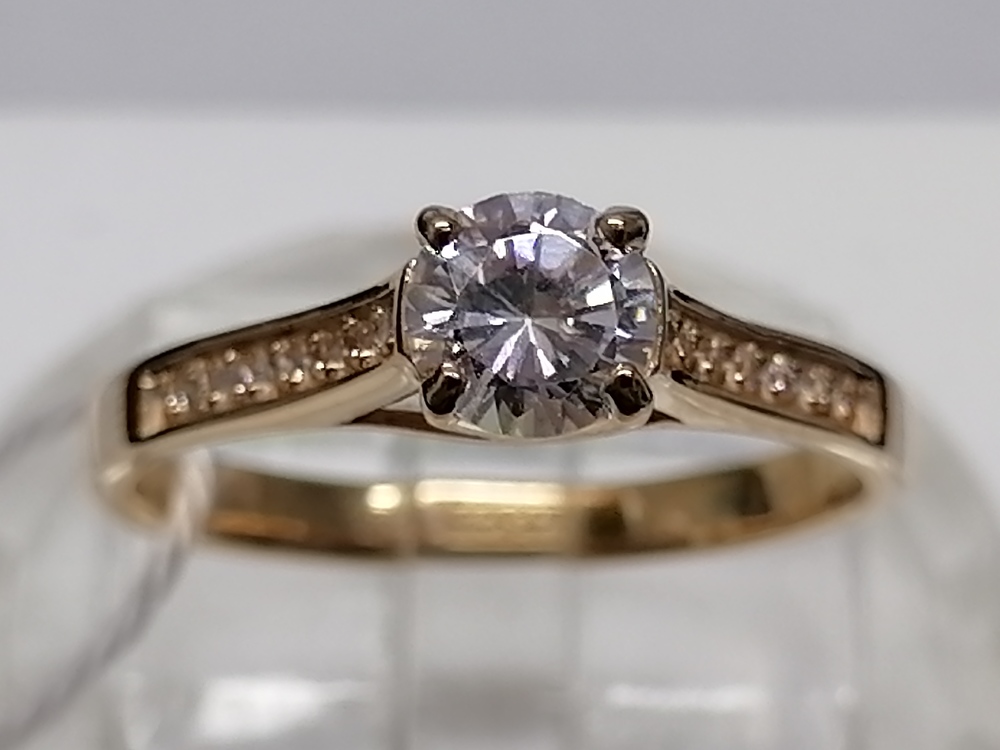 КОЛКМИ585 КОЛЬЦО С КАМНЯМИ (Au 585)