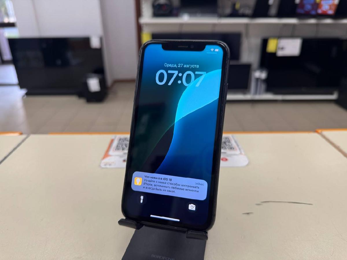 Смартфон Apple iPhone 11 64Gb