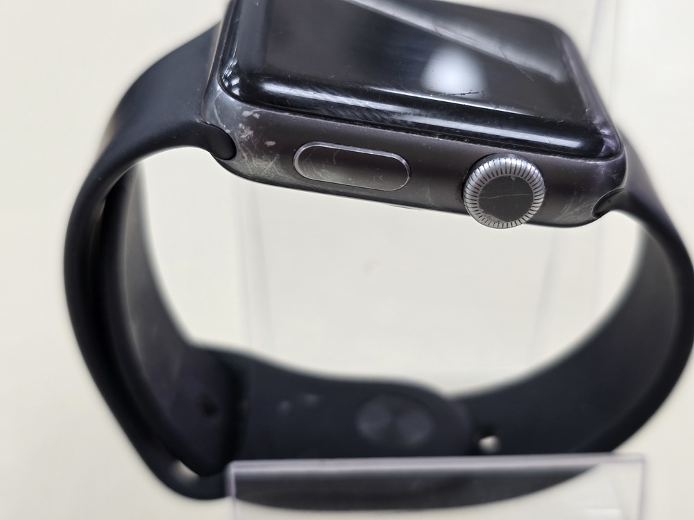 Смарт-часы Apple Watch Series 3 42 мм