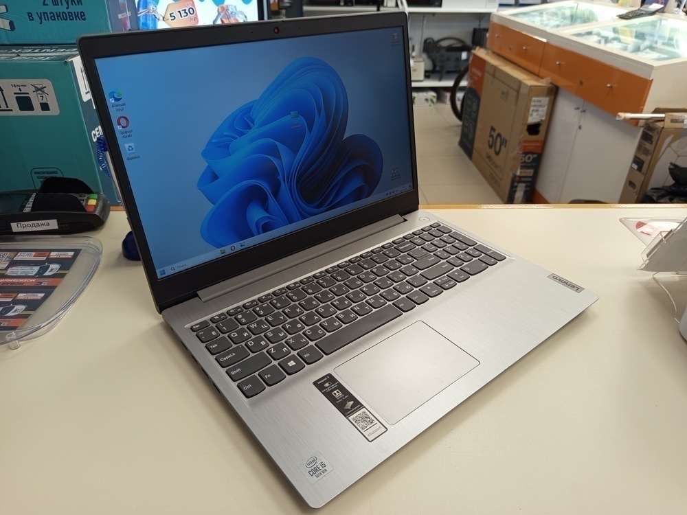 Ноутбук Lenovo; Core i5-1035G1, HD Graphics, 8 Гб, 120 Гб, 1 Tb