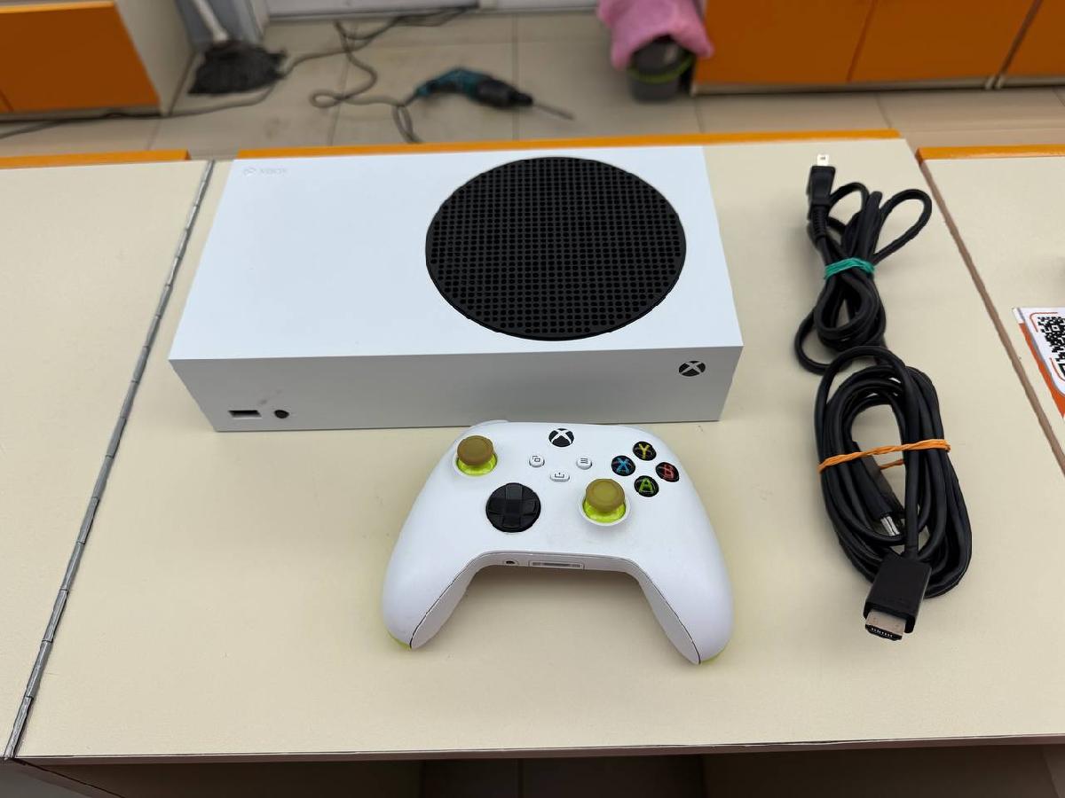 Игровая приставка Xbox Series S 512Gb SSD