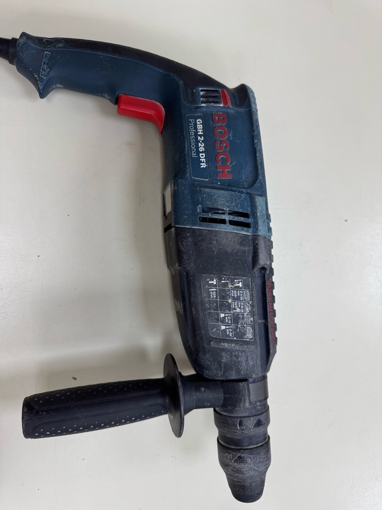 Перфоратор Bosch 2-26DFR