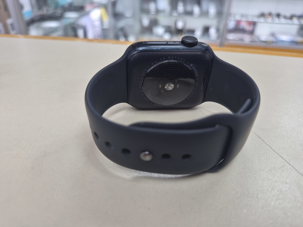 Смарт-часы Apple Watch SE 2022 44mm