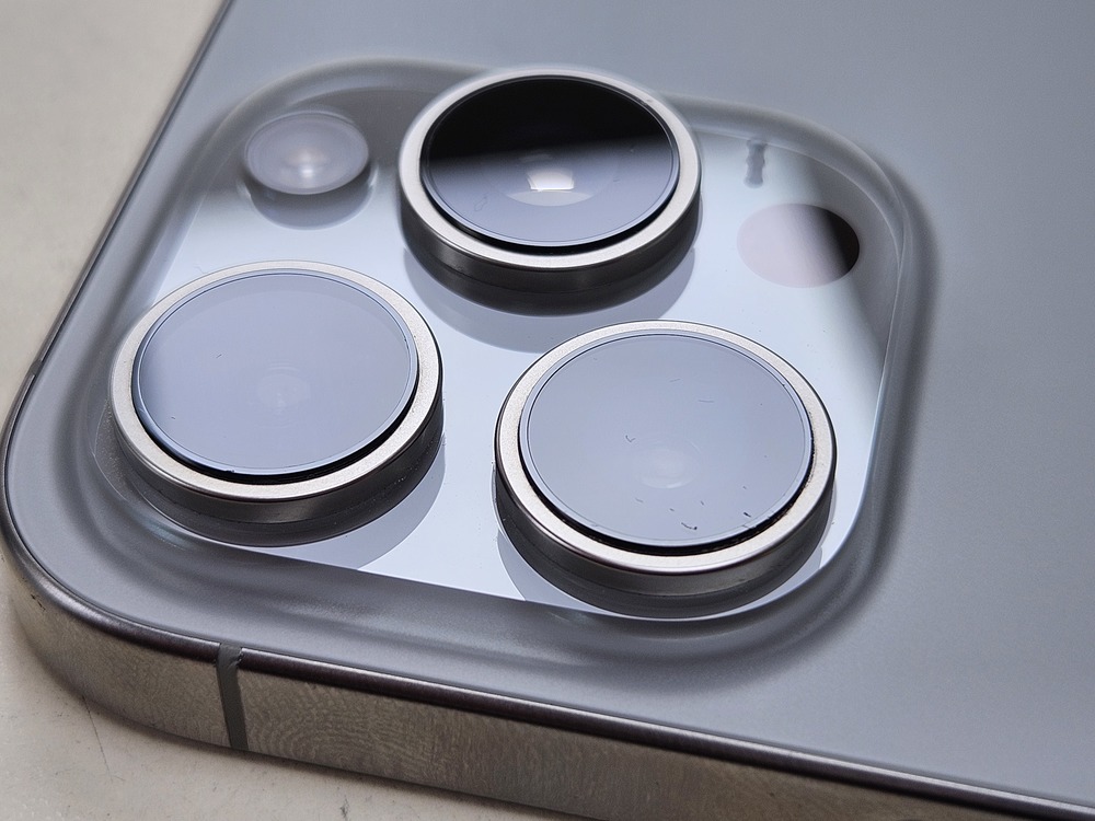 Смартфон Apple Iphone 16 Pro 512Gb