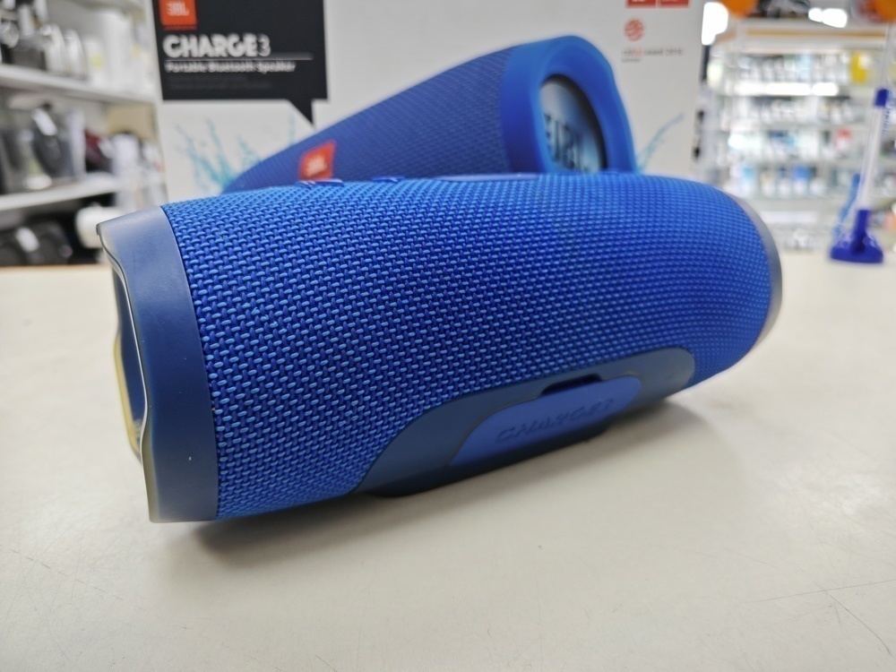 Портативная акустика JBL CHARGE 3
