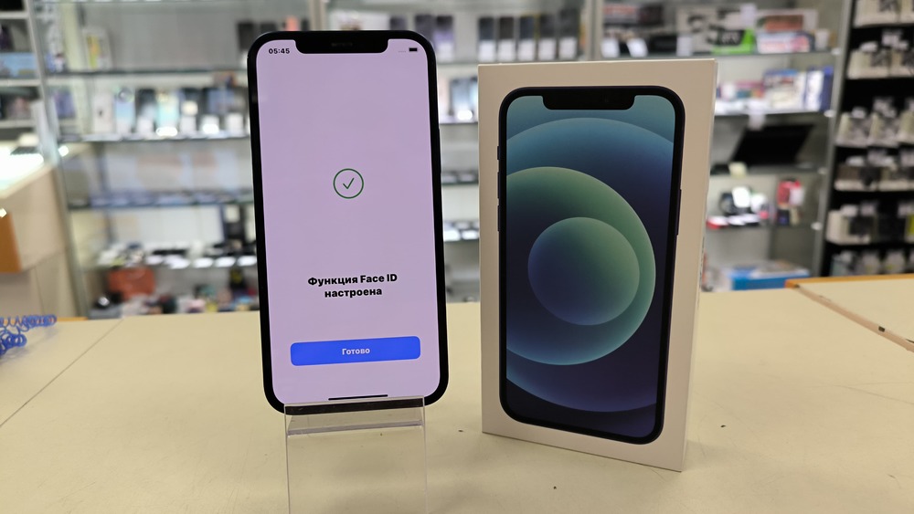 Смартфон Apple iPhone 12 64Gb