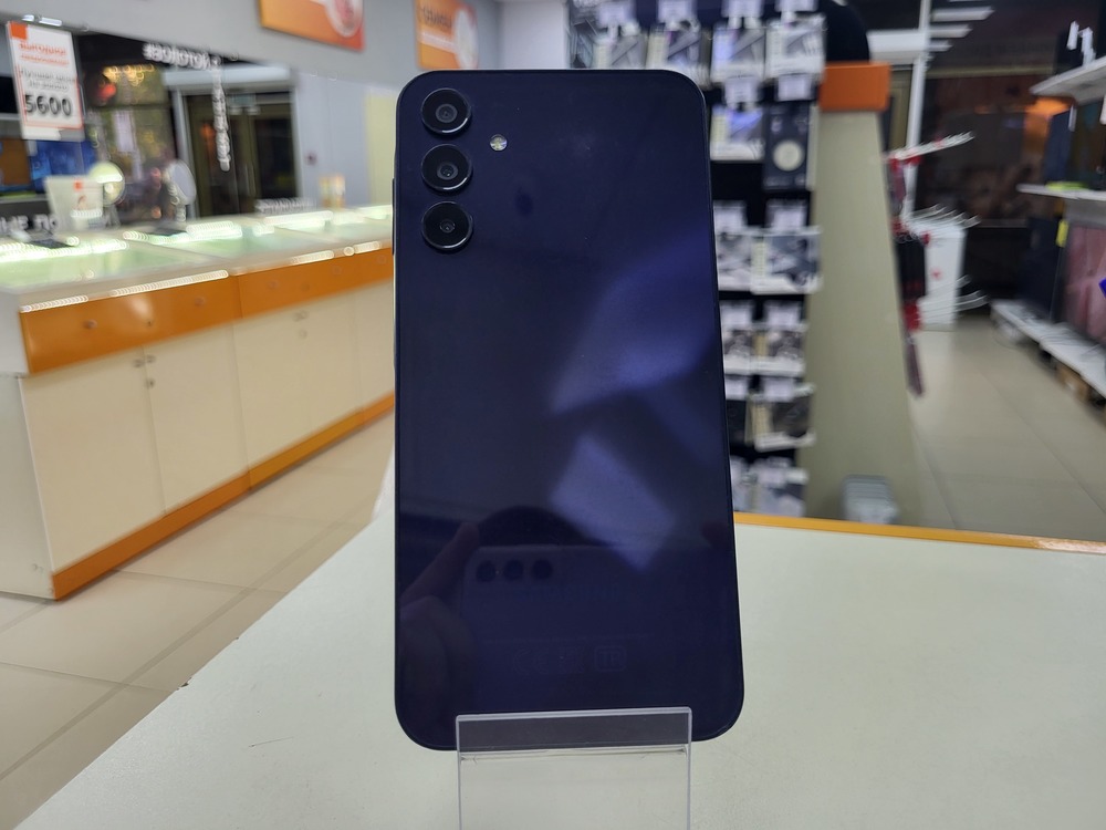 Смартфон Samsung Galaxy A15 4/128