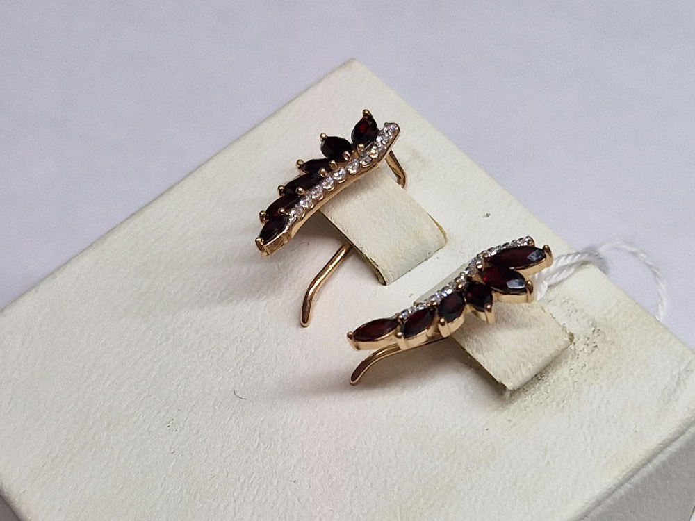 СКМИ585 СЕРЬГИ С КАМНЯМИ (Au 585)