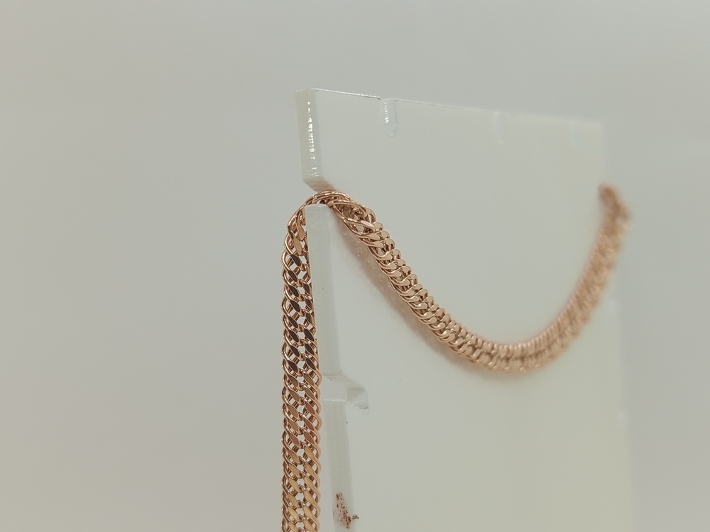 ЦЕПЬ ПУСТОТЕЛАЯ Ромб тройной (Au 585)