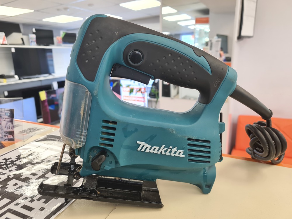 Лобзик Makita 4328