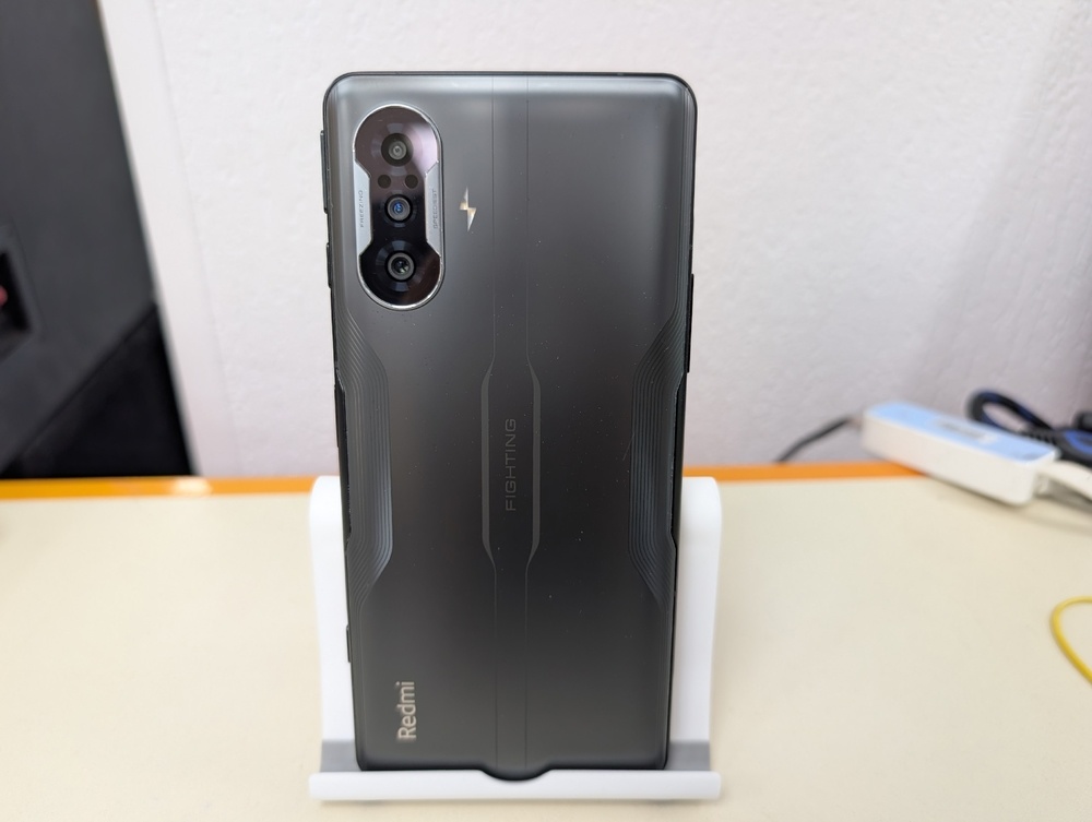 Смартфон Xiaomi Redmi K40 Gaming 12/256