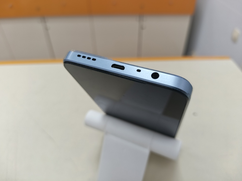 Смартфон Realme C30S 4/64