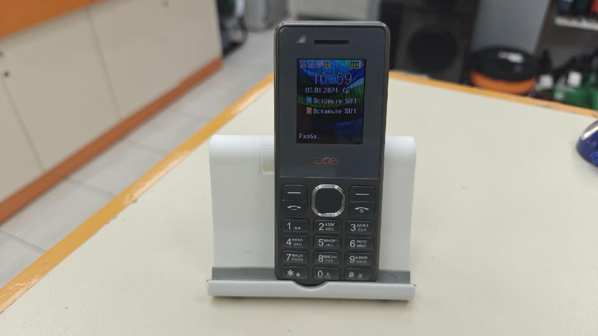 Смартфон Acer V370