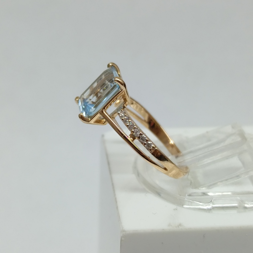 КОЛКМИ585 КОЛЬЦО С КАМНЯМИ (Au 585)