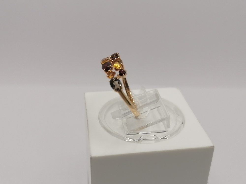 КОЛЬЦО С КАМНЯМИ (Au 585)